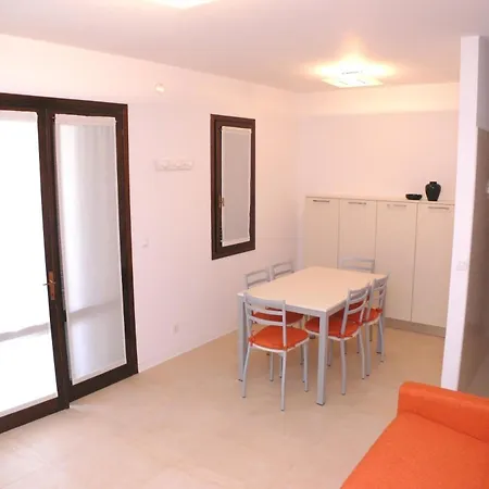 Fuer 6 Personen Ca 55 Qm In Bibione, Adriakueste Italien Und Umgebung - B63120